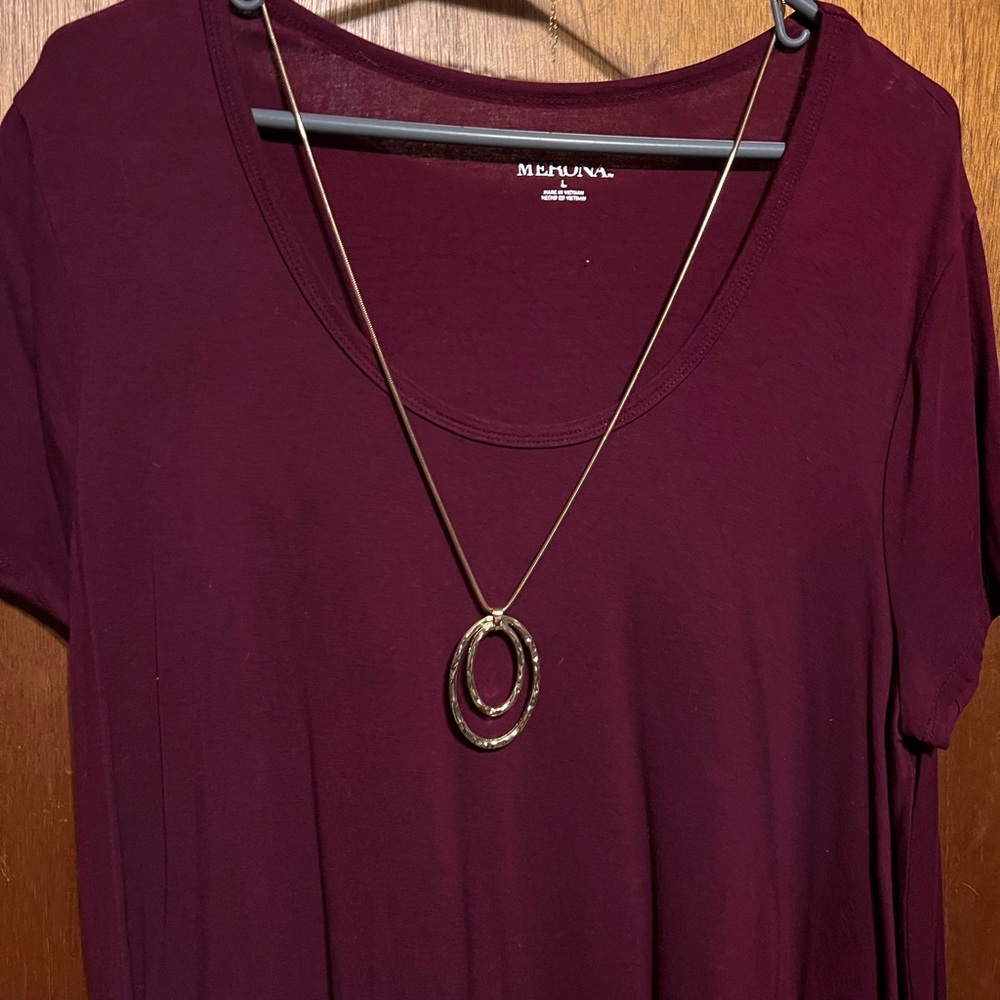 Gold necklace